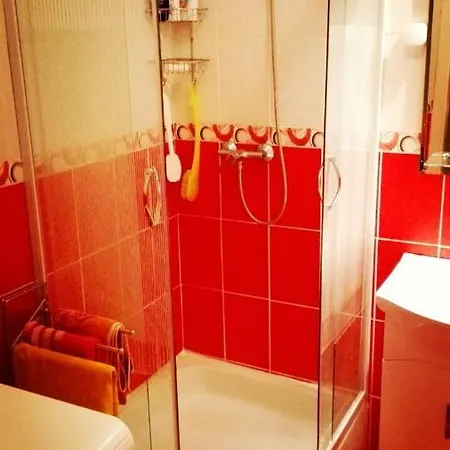 Lägenhet Vella Apartman *